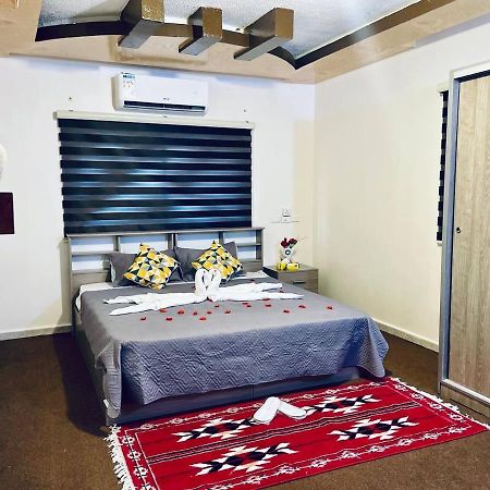 Petra B12 Hostel Ουάντι Μούσα Εξωτερικό φωτογραφία