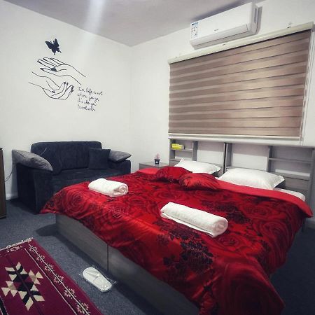Petra B12 Hostel Ουάντι Μούσα Εξωτερικό φωτογραφία