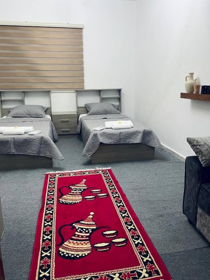 Petra B12 Hostel Ουάντι Μούσα Εξωτερικό φωτογραφία